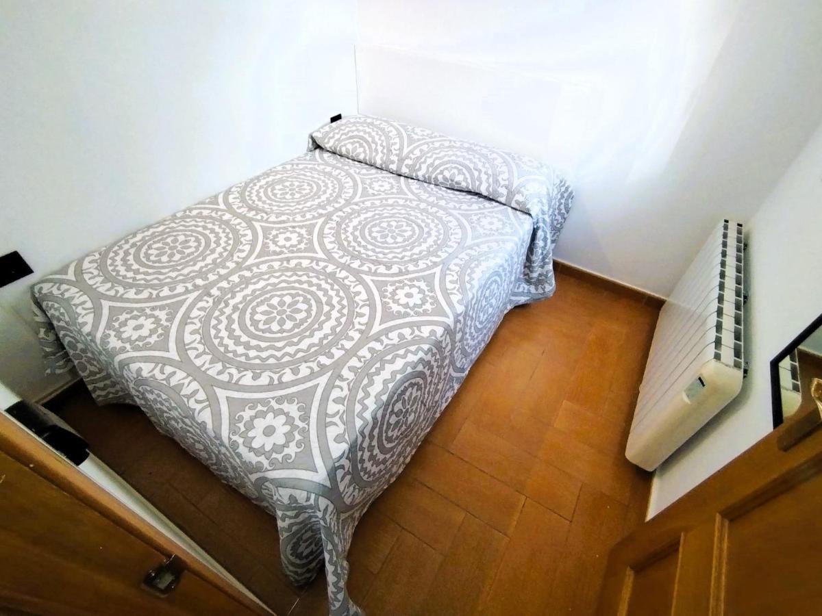 Puerta Del Sol - Apartamento Para 4 Мадрид Экстерьер фото